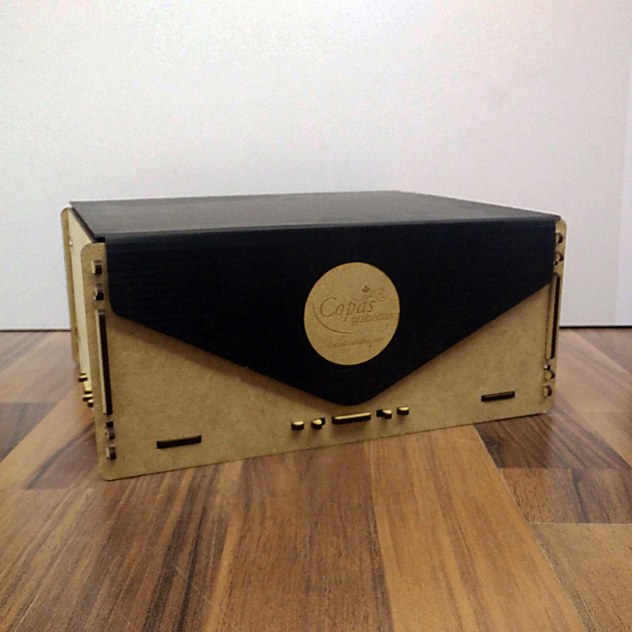 Caja de regalo de madera